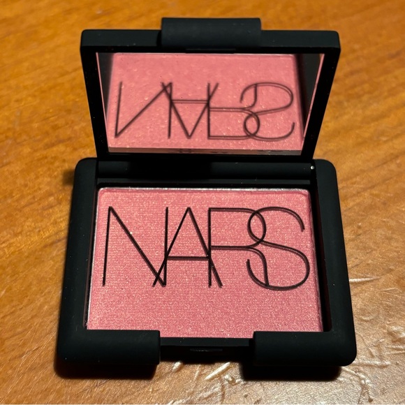 NARS Orgasm Blush - Picture 7 of 16